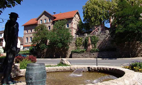 Maurerbrunnen in Hettingen